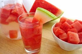 Reinigen Sie die Nieren und Gefäße der Parasiten